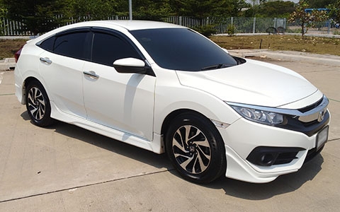 A HONDA CIVIC WH