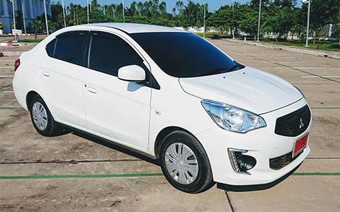 A MITSU ATTRAGE WHITE
