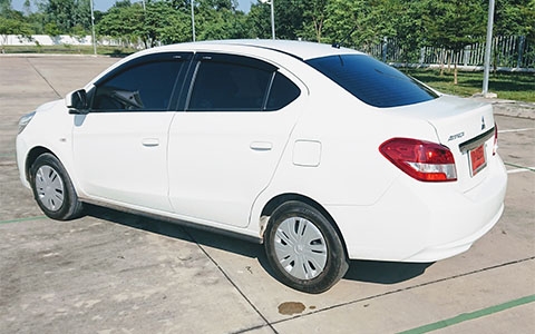 A MITSU ATTRAGE WHITE