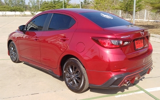 NEW MAZDA 2 RED