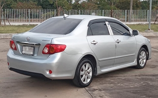 TOYOTA ALTIS SILVER 1.6